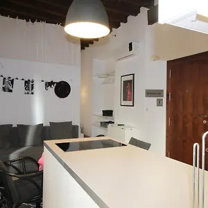 Del Parque Flats Alvarez Appartement